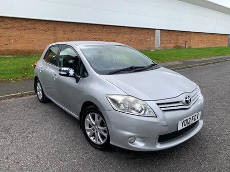 TOYOTA AURIS 1.3 Dual VVT-i TR