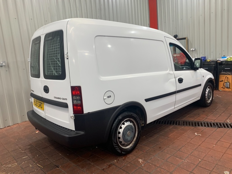 VAUXHALL COMBO