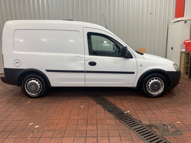 VAUXHALL COMBO