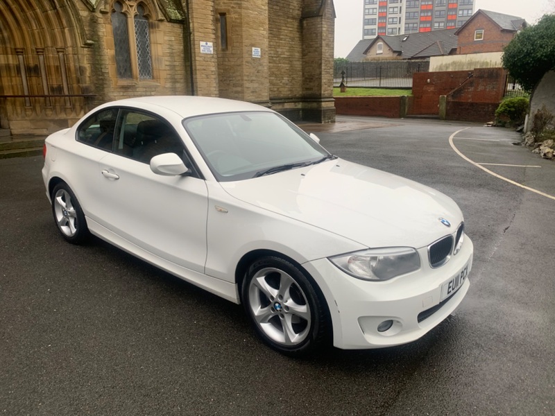 BMW 1 SERIES