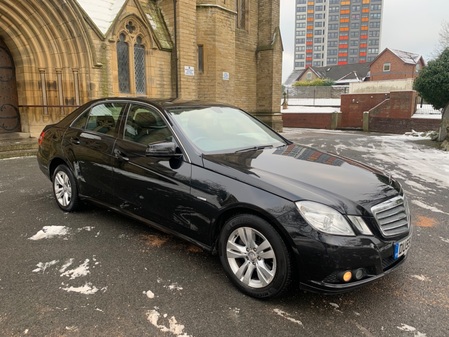 MERCEDES-BENZ E CLASS 2.1 E220 CDI BlueEfficiency SE