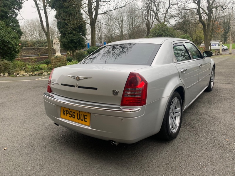 CHRYSLER 300C