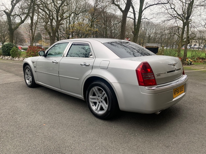 CHRYSLER 300C