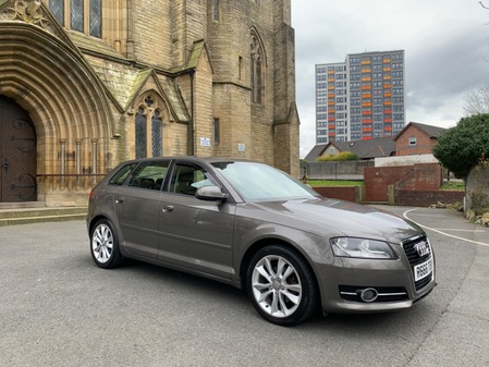 AUDI A3 1.6 TDI Sport